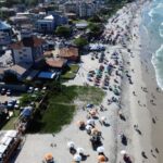 A praia de Jurerê é a mais badalada de Florianópolis!