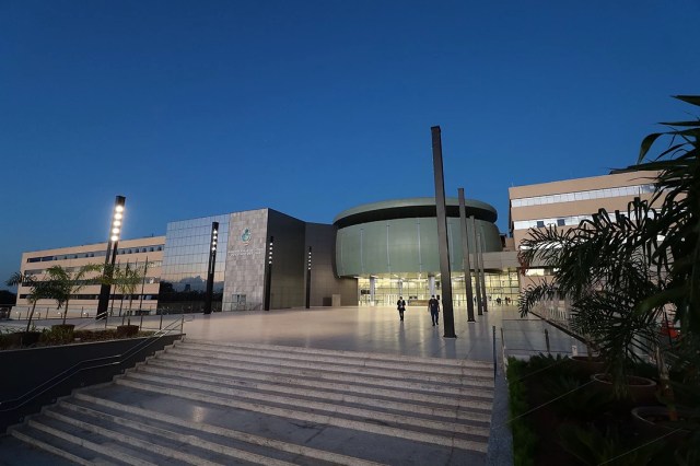 Fachada da Assembleia Legislativa de Goiás