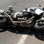 Ferido ligeiro em despiste de moto na Boa Nova