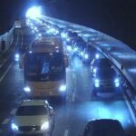 Acidente deixa via rápida congestionada