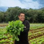 Horta de Zeca Pagodinho vai combater a fome e dar emprego em Xerém, no RJ